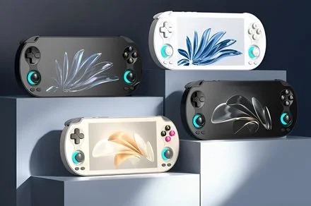 Sony won’t bring back the Vita, but Anbernic did